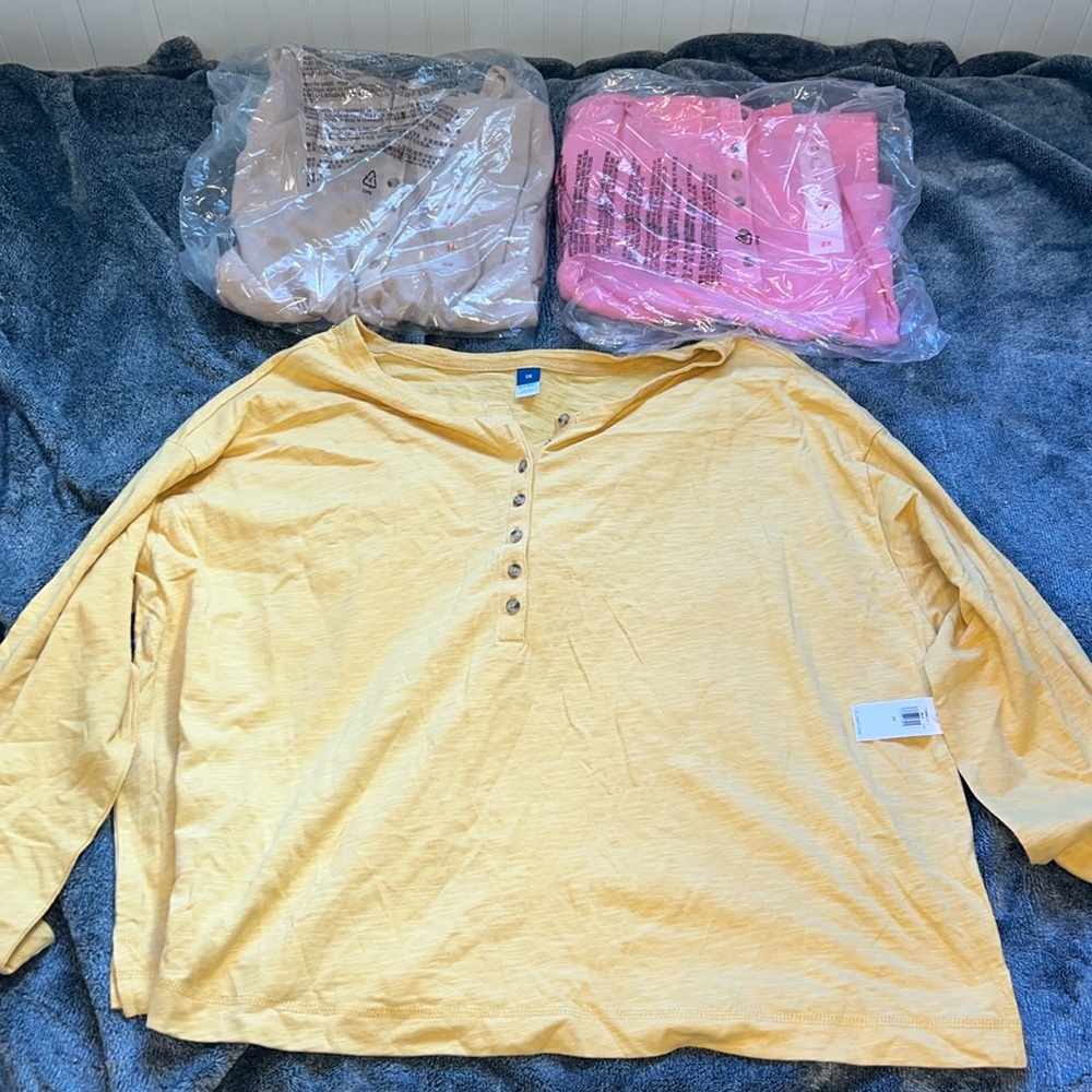Three NWT 2x Old Navy Henley Shirts